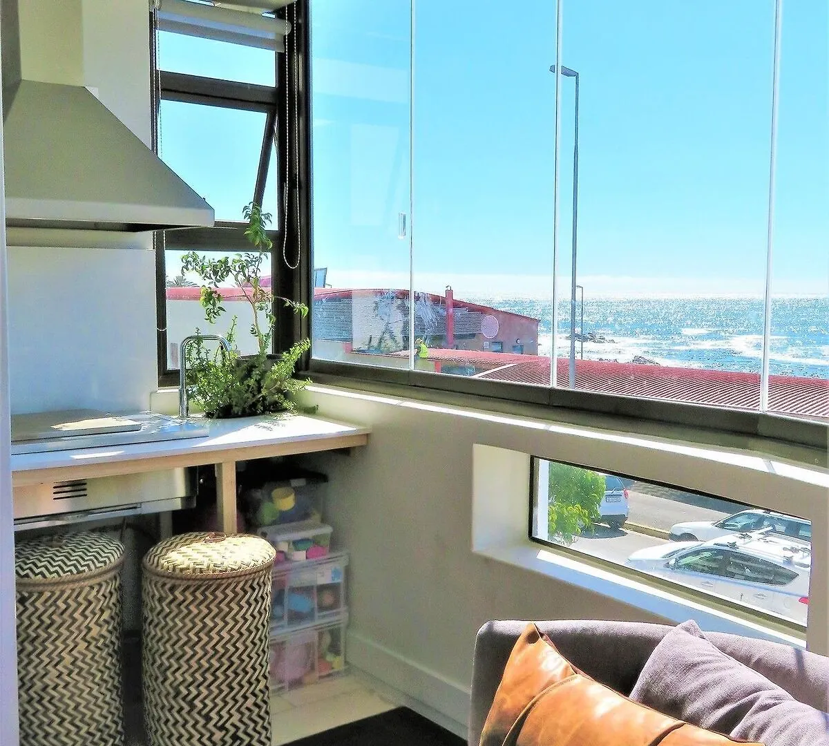 Backup Powered Sea View Apartment On The Promenade Cape Town South Africa